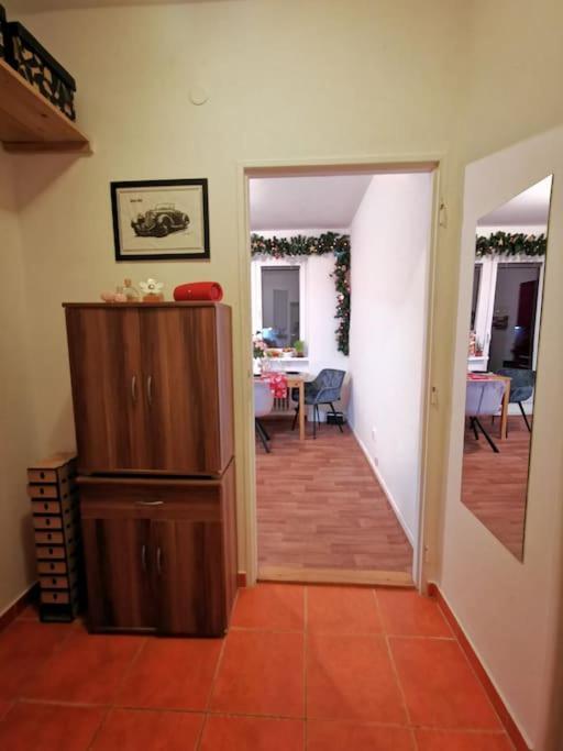 Cely Apartman Podlesi 54M2 S Dvema Balkony A S Novou Manzelskou Posteli, Zatim Neni Na Fotkach Apartman Brünn  Kültér fotó